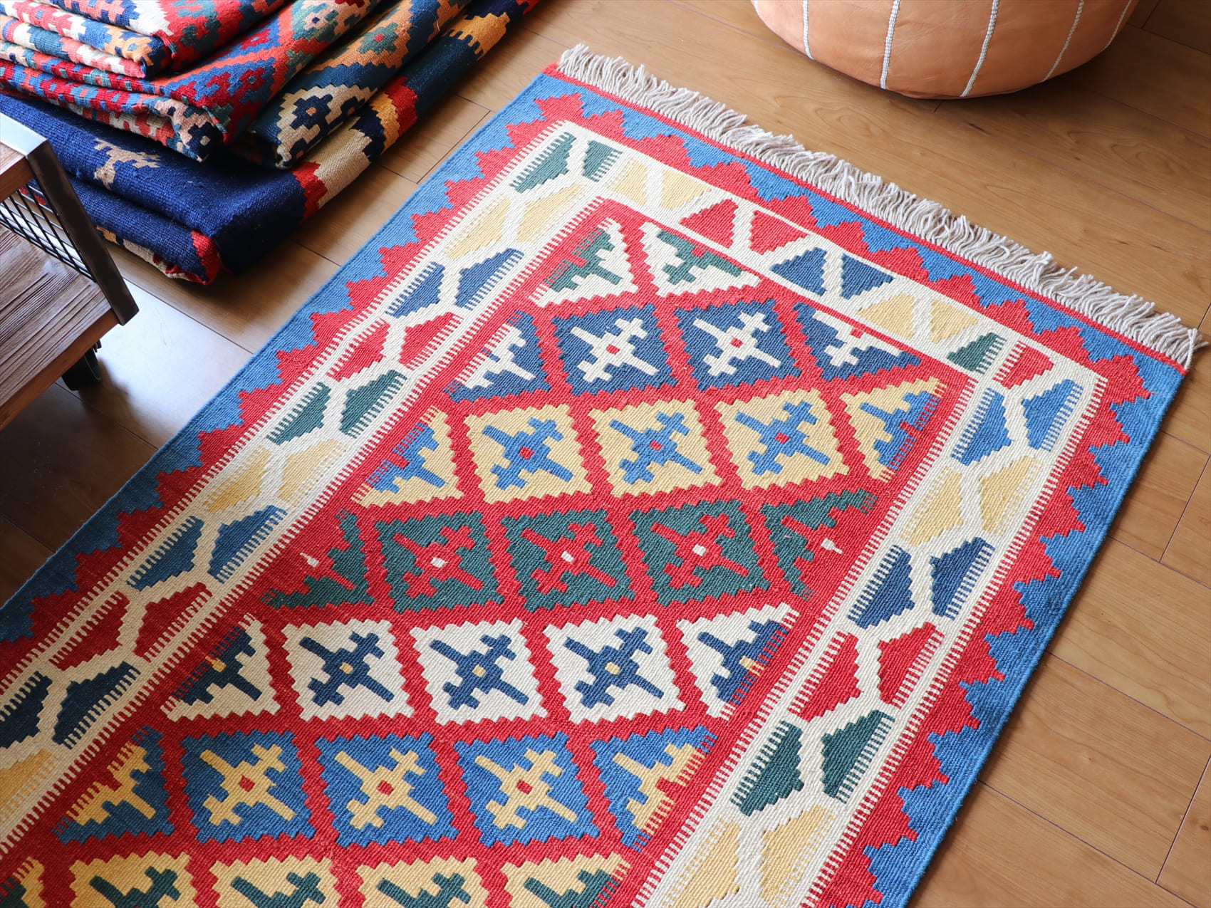 シラーズキリム・カシュカイ族の手織りキリム186×84cm 明るいいろ使い
