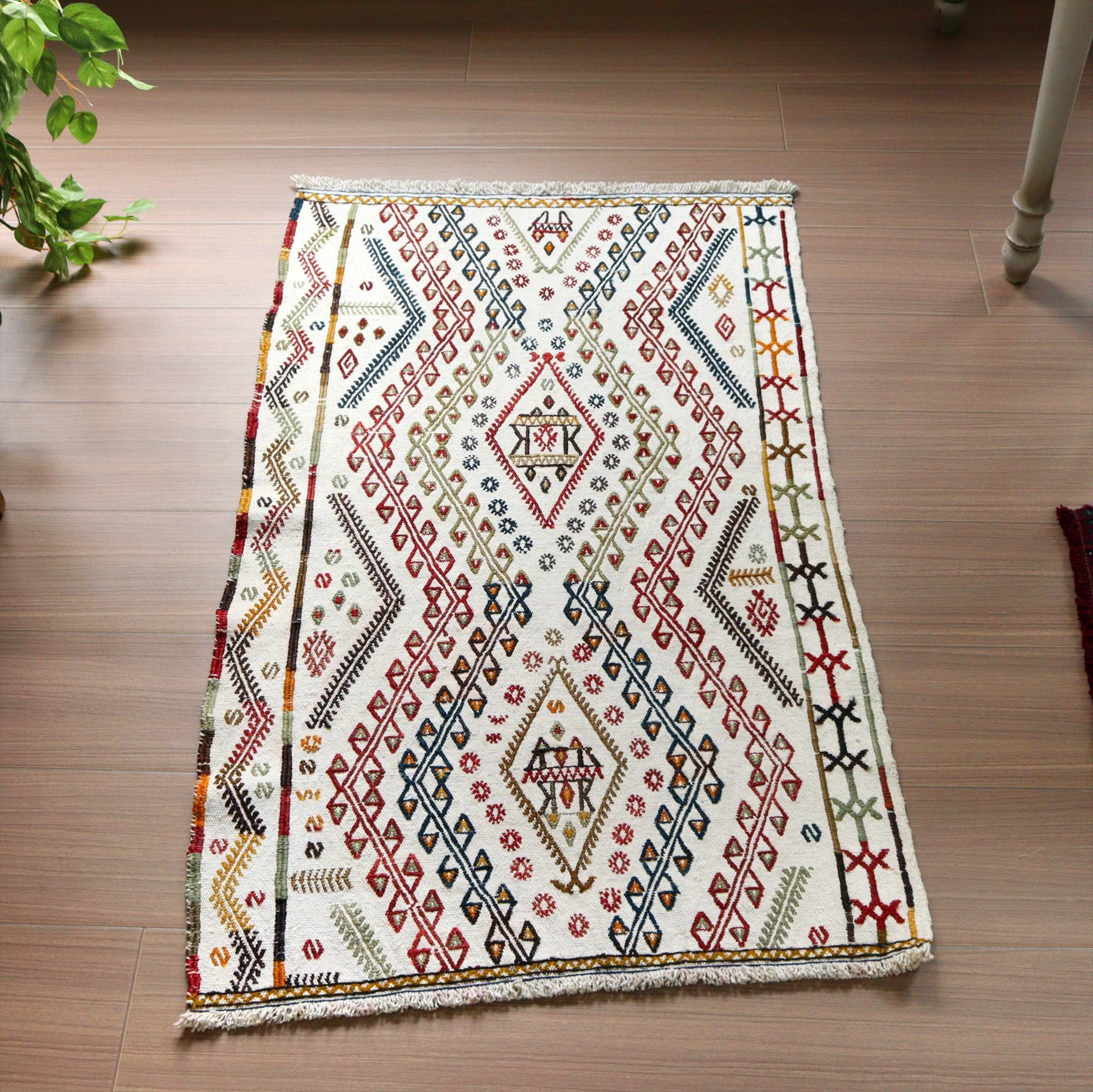 キリムジジムラグ