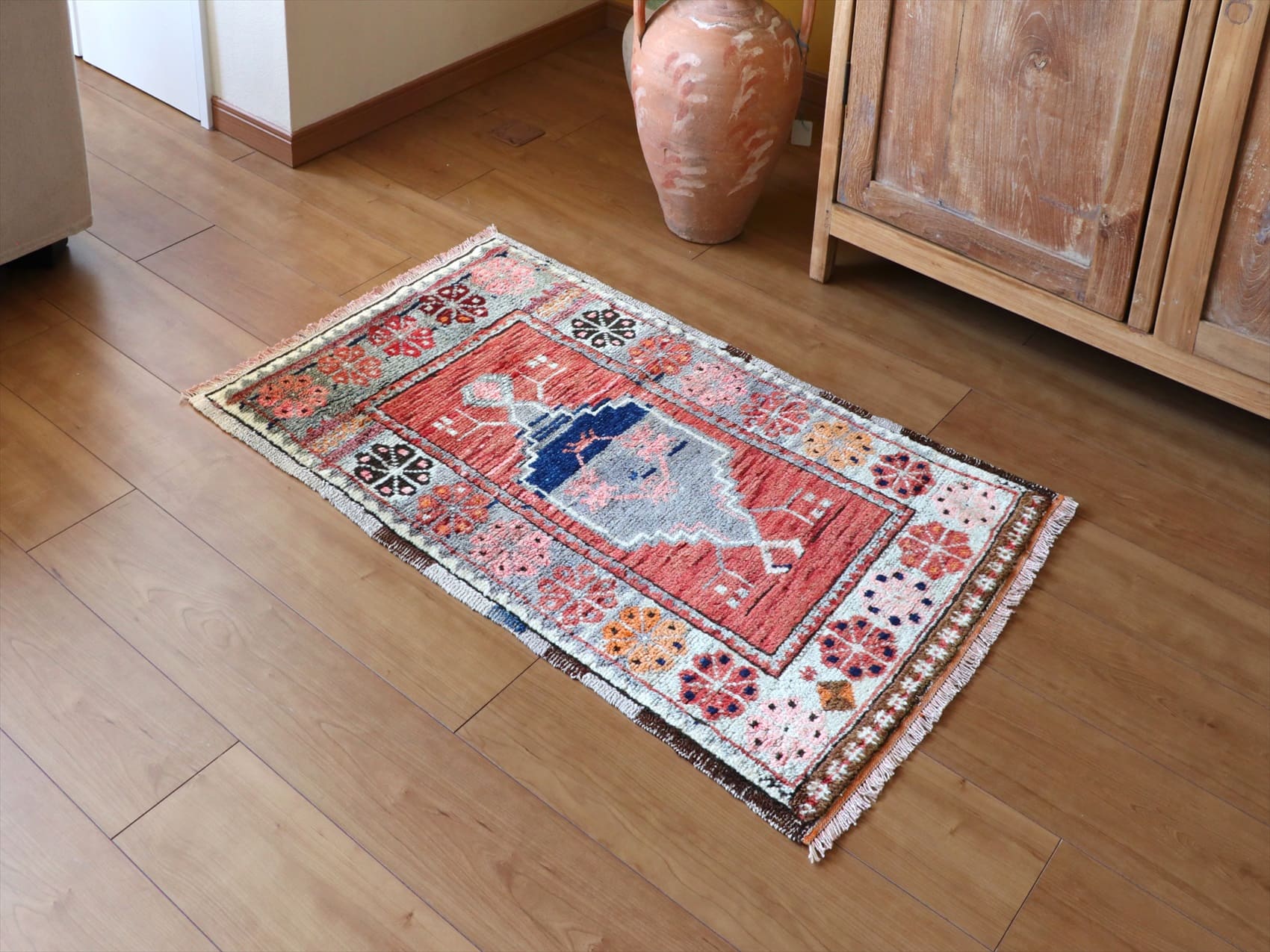 トルコじゅうたん オールドカーペット97×60cm バルケスィール/青の