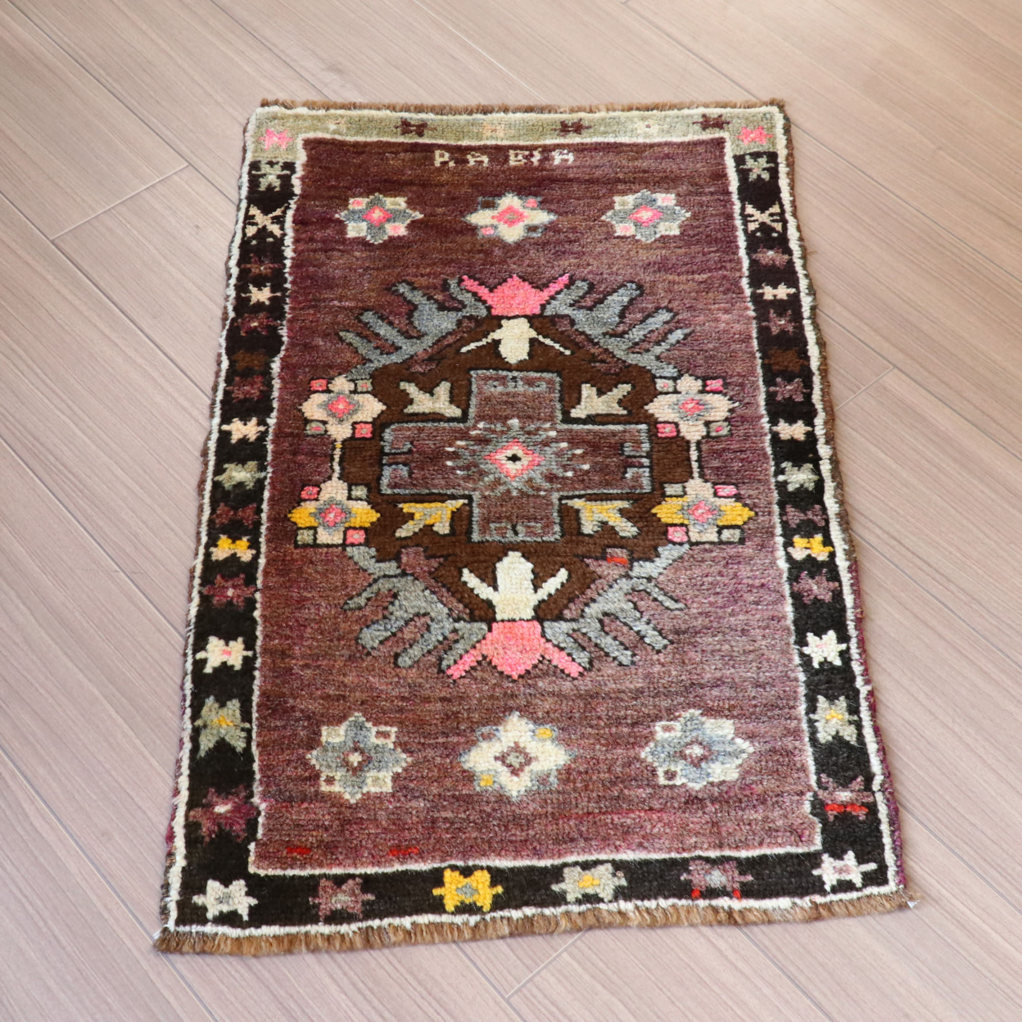 15%OFF】トライバルラグ ヴィンテージ トルコ絨毯80×50cm カルス地方の 