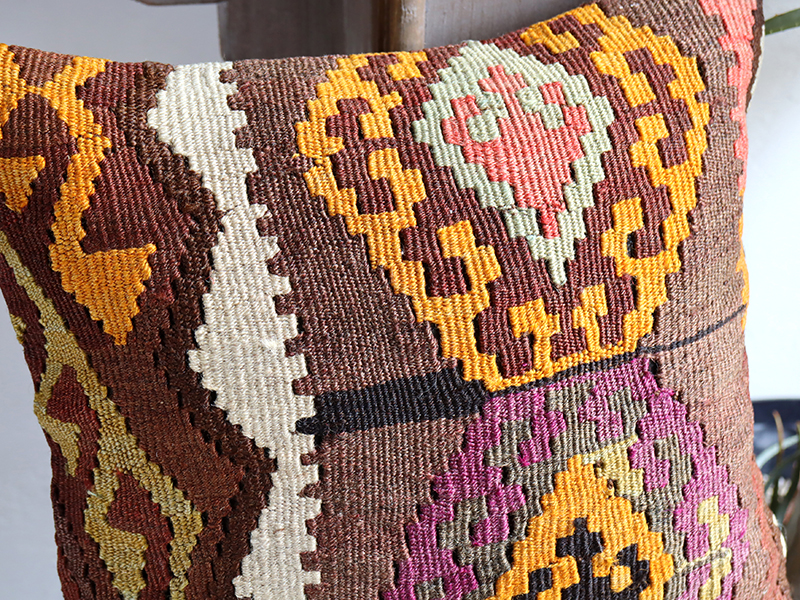 オールドキリムクッションカバー 35cm Old Kilim Cushion カルス