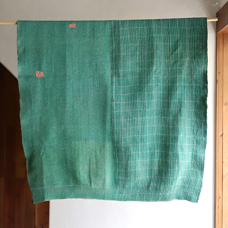 インド カンタ刺繍・パッチワーク/ラリーキルト 古布・ヴィンテージ