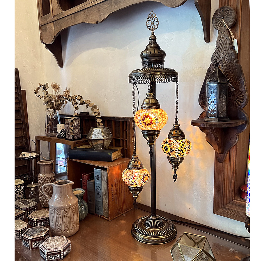 毎日安売り 陶器のオブジェ フロアスタンド - ライト・照明