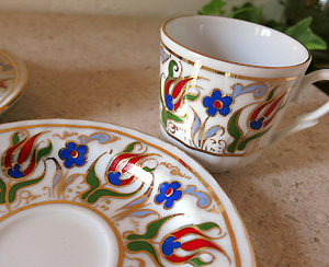 トルココーヒー カップ＆ソーサー デミタス 花 エスプレッソ レッド