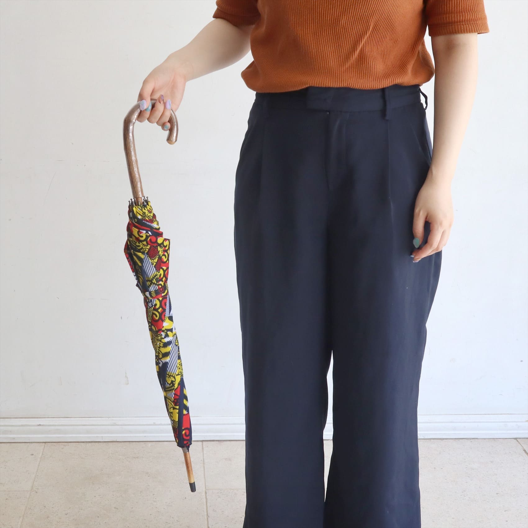 ガラタバザール パーニュ 西アフリカのプリント布をつかった傘 Pagne West African Fabric 目 トリ 魚などのコラージュ