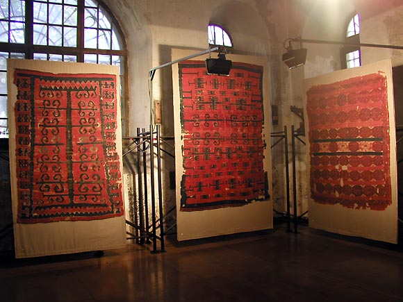 kilim exhibition
