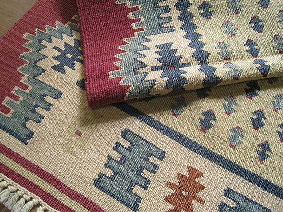 kilim4774up3