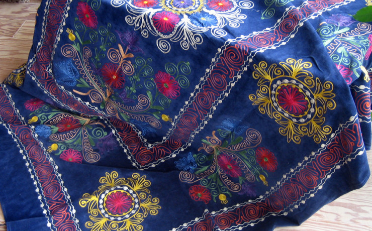 velvet suzani